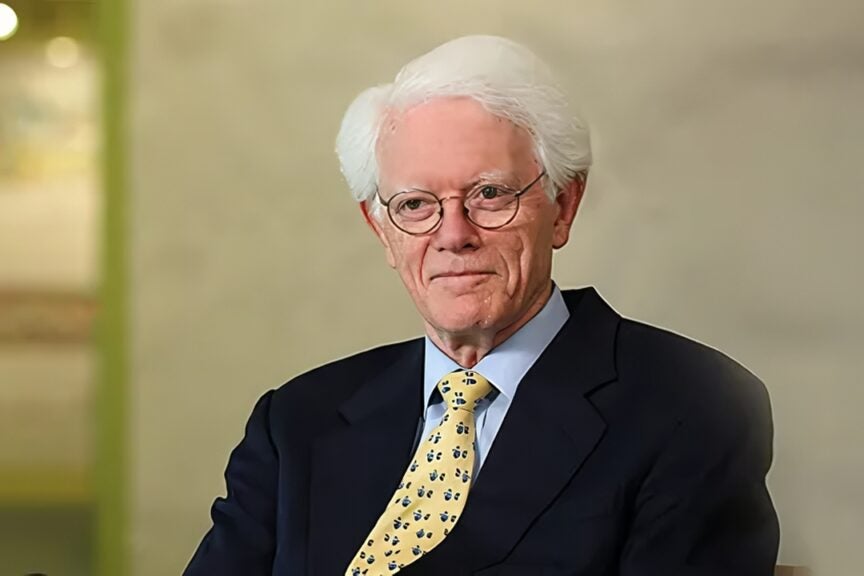 Investment Guru Peter Lynch: ‘If You Invest Only in an Index, You’ll Never Beat It. Brushing Up on Stock-Picking Skills Is Wise’ – Amazon.com (NASDAQ:AMZN)